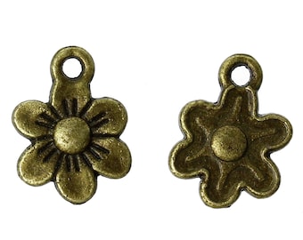 10 pendentifs breloques fleurs 13X10mm bronze