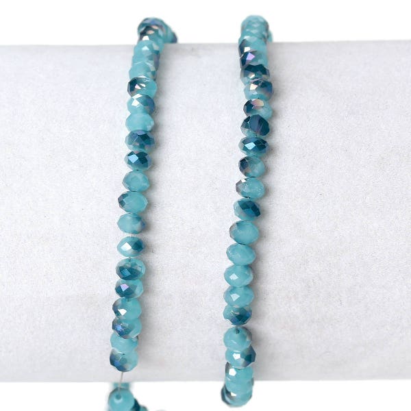 25 Perles à facettes 4 mm bleues irisées en verre
