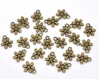 Lot de 10 pendentifs breloques fleurs 13X11mm bronze