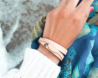 Leather bracelet with PERSONAL ENGRAVING inside, anchor, sea, summer theme, double wrap bracelet unisex, gift for bff