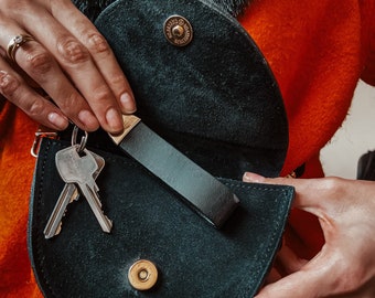 Premium Leather Keychain with clasp, big sturdy keychain, carkeys car keychain, leather keyring tassel