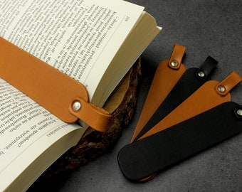 Leather bookmarks Set of 5, bookmarks with pen holder, handmade elegant and classic book tabs, genuine leather