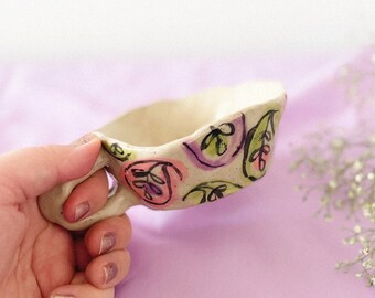 Handmade Ceramic Paisley Pinch Mug