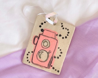 Twin Lens Reflex Camera Ceramic Decoration/Wall Hanging - pink