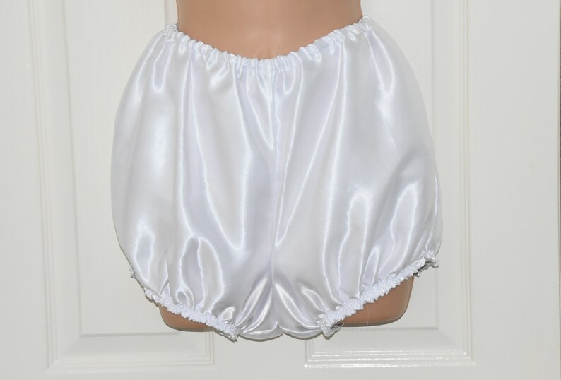 pleasure wearing bloomers Granny asian nude