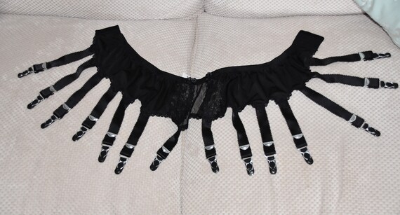14 strap garter belt