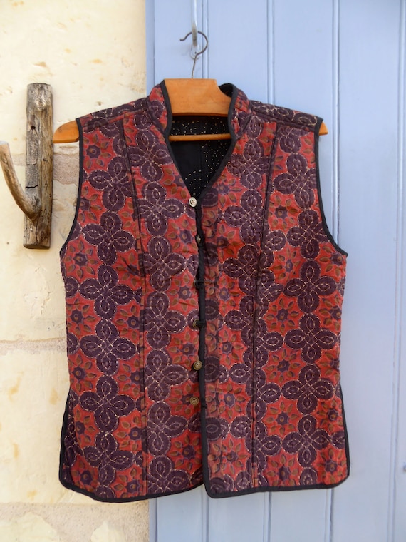 Vintage indian quilted waistcoat jacket Anokhi hi… - image 9