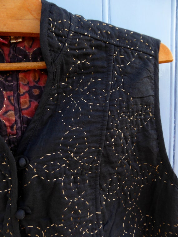 Vintage indian quilted waistcoat jacket Anokhi hi… - image 7