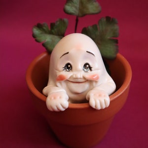 Egg Plant, Humpty Dumpty, Allyson Nagel Original Design, Figurine image 4