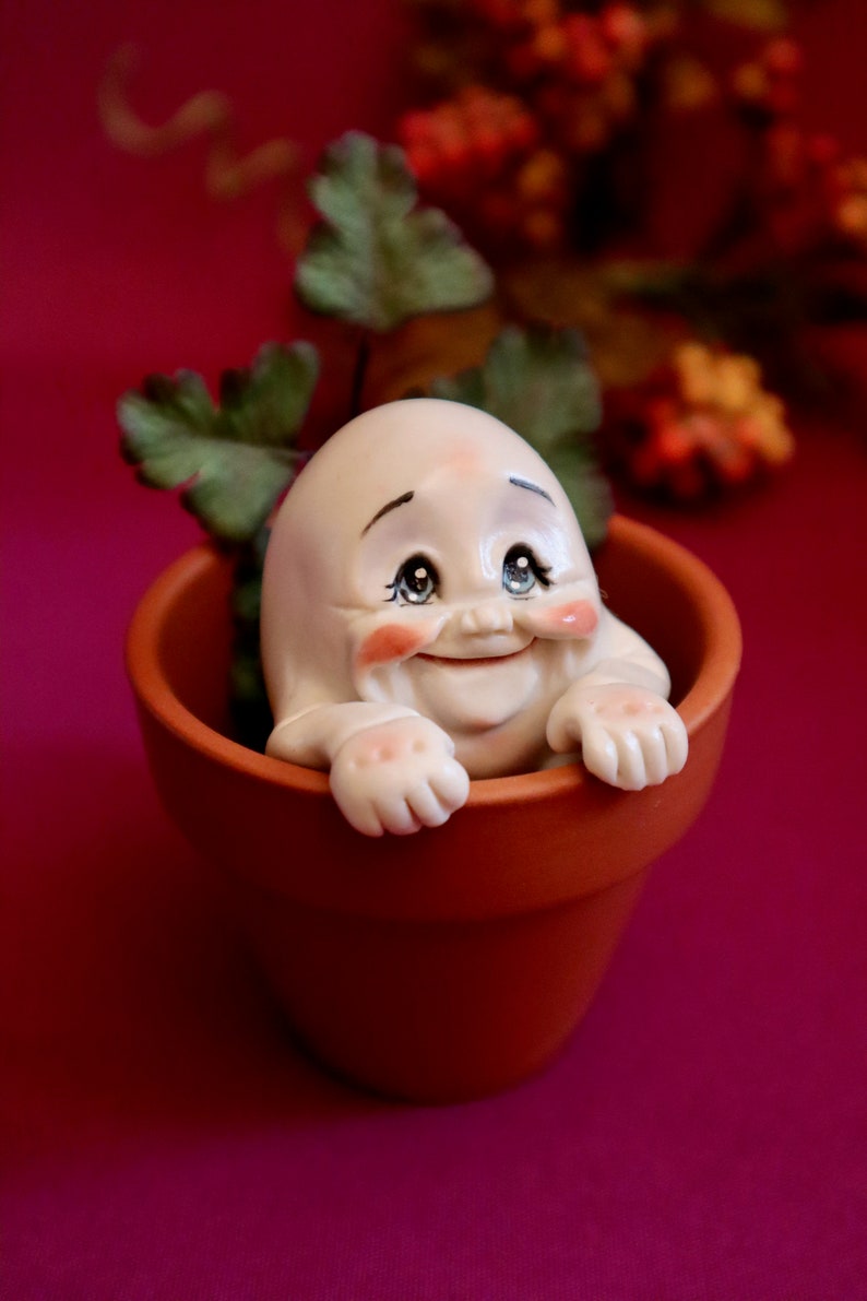 Egg Plant, Humpty Dumpty, Allyson Nagel Original Design, Figurine image 1