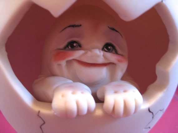Little Egg Peeking Out Of His Shell Allyson Nagel A N Etsy France