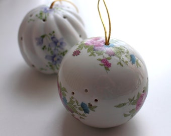 Boule à suspendre Pot pourri - Diffuseur de lavande pour le linge - Vintage "Bergere de France" - Parfum boule  - Paris porcelain