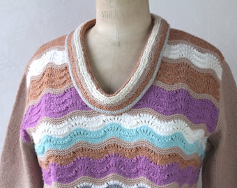Pull multicolore à tricoter main - Vêtements d'hiver en laine - Pull rayé fantaisie fait main - Tricots mode femme - Taille 40 - 42 (UE)