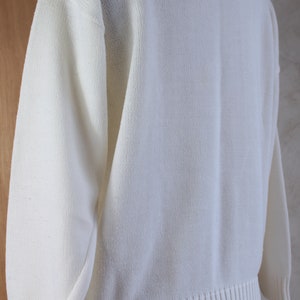 White sweater Vintage clothes unisex Size 42 EU image 3