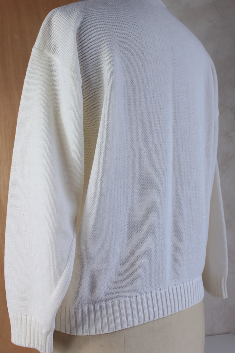 White sweater Vintage clothes unisex Size 42 EU image 3