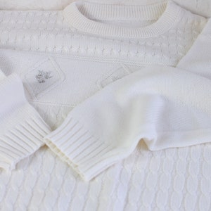 White sweater Vintage clothes unisex Size 42 EU image 6