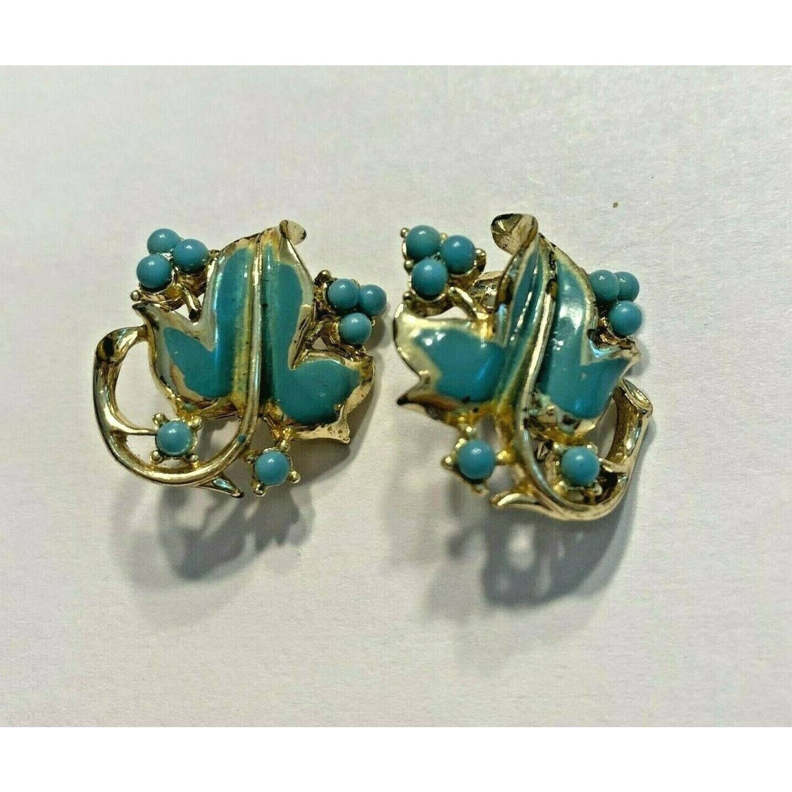 Vintage Coro Clip On Earrings Classic mid century jewelry Etsy