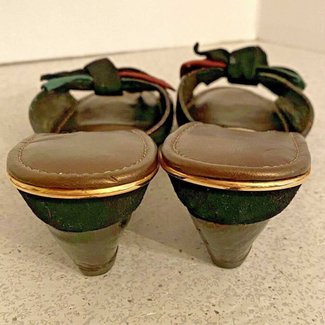 25 OFF TODAY Vintage Bambi brand shoes Slip On Style