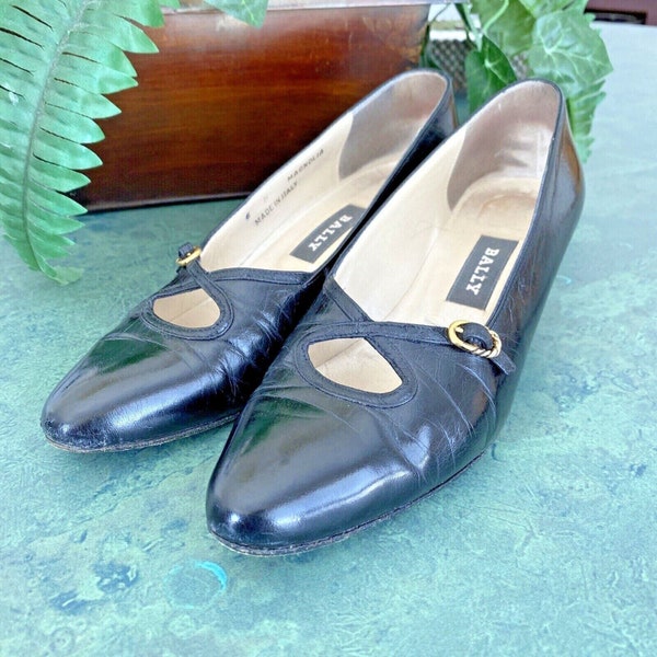 Vintage Bally Magnolia shoes, Black Italian leather low heel pumps, US size 6M with unique details, Classic designer footwear