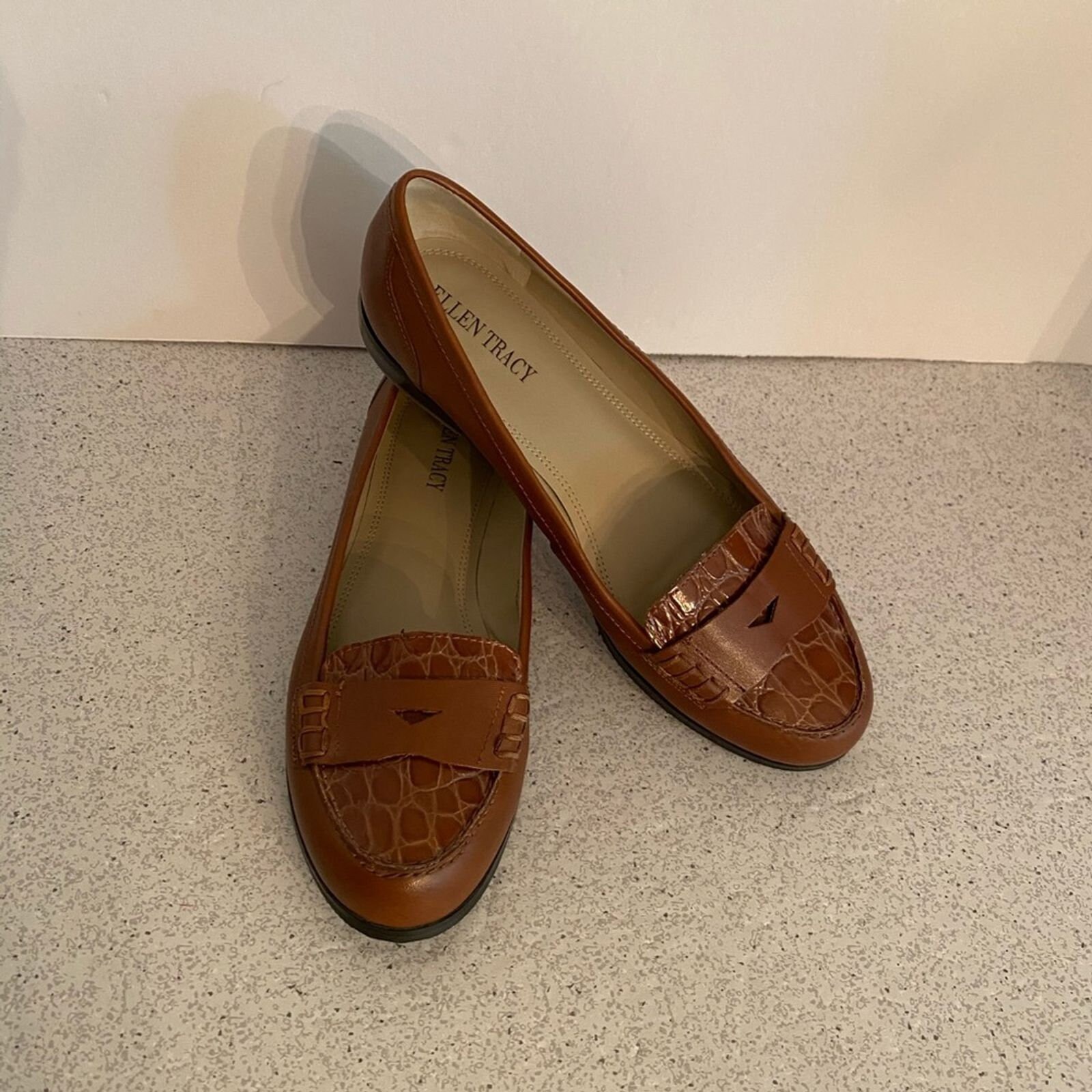 Ellen tracy deals house slippers