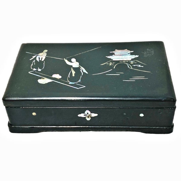 Vintage Hanmi Lacquerware, Asian Lacquer Ware Storage Box, Black trinket or keepsake container with Mother of Pearl Inlay Pagoda Design