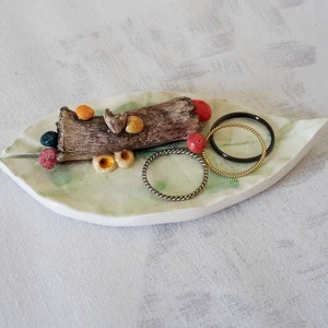 Keramische boomtak met champignons bladschotel| Tree Trunk Sieraden Lade| Planten Trinket Tray| Home Decoration Kleine Plaat| Miniatuur kunst