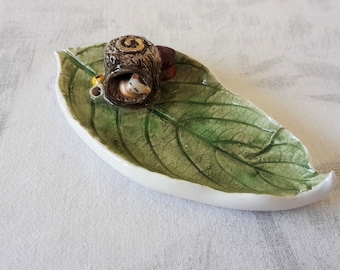 Ceramic Baby Fox In Tree Trunk Leaf Dish| Sleeping Fox Jewelry Tray| Animal Trinket Tray| Home Decoration Small Plate| Miniature Art