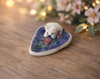 Ceramic cat figurine - Whimsical woodland, fox and leaf decoration