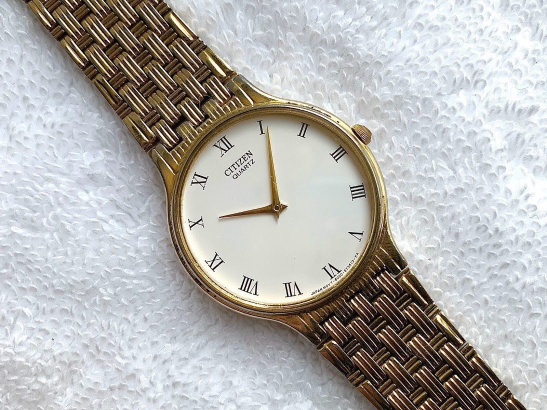 Vintage Citizen Steel Gold Plated Roman Numerals Quartz Wristwatch
