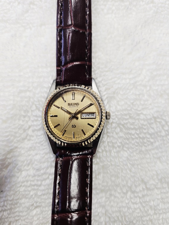 Vintage Seiko Quick Set Day/date Stainless Steel Ladies  display picture 1