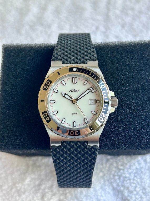 Nuevo reloj de cuarzo para mujer Allon s Diver de fabricacion suiza con bisel giratorio y fecha de ajuste rapido de 200 metros y 660 pies con etiquetas. Etsy Espana