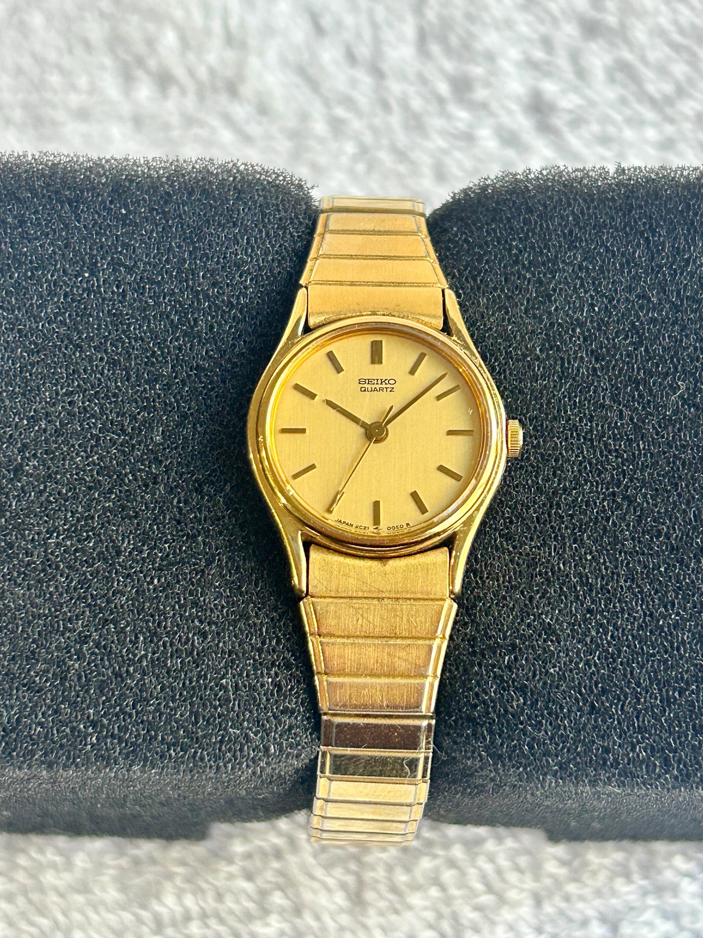K18 イエローゴールド ダイヤモンド タッセル チェーンなし SEIKO il_fullxfull.6402597668_sx5k.jpg