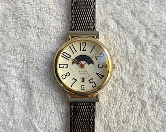 Vintage Kathy Ireland Quick Set Date Moonphase Quartz Ladies Wristwatch