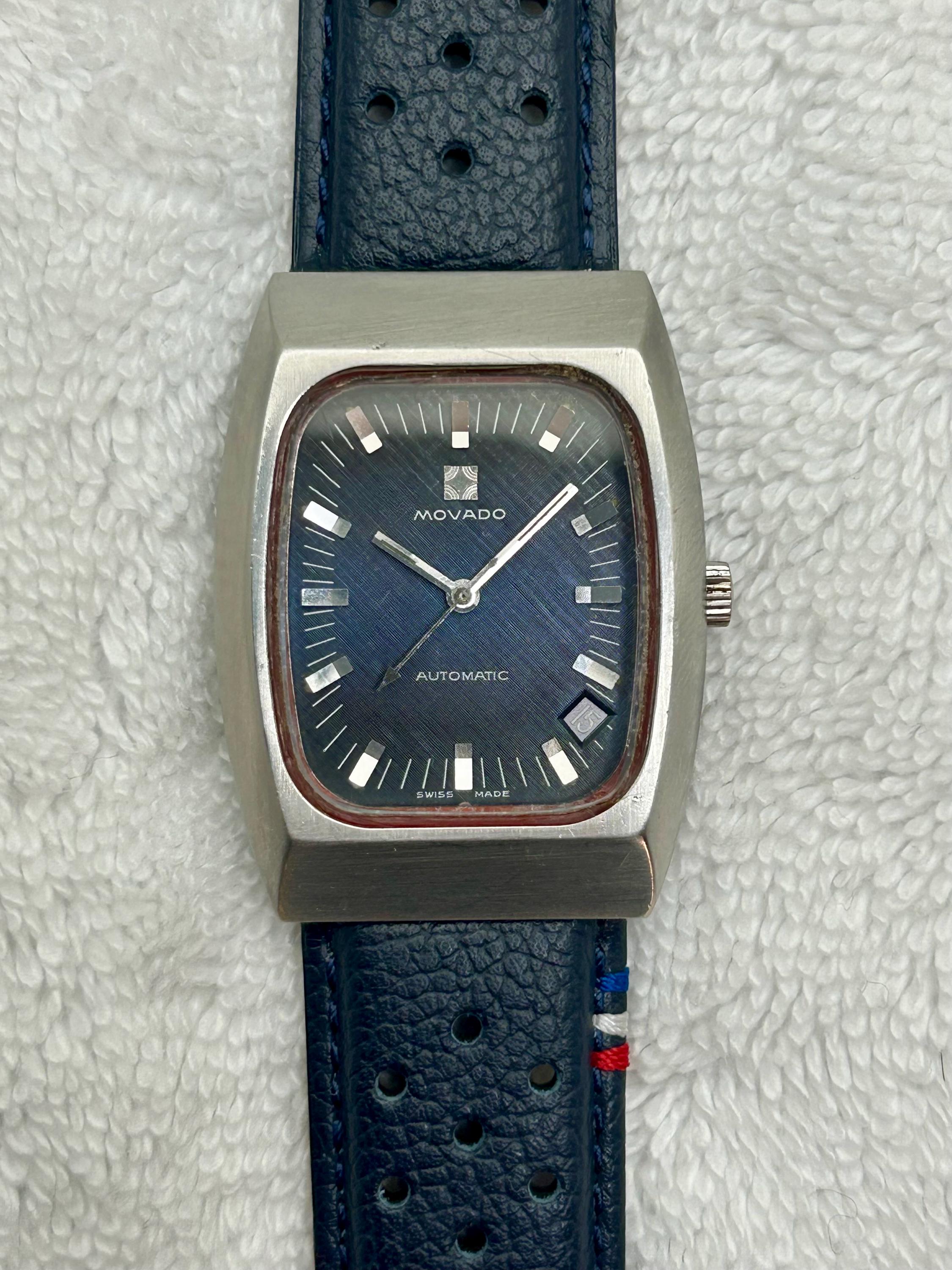 Vintage Luxury Dress Zenith Surf Movado TV Case Textured Blue Dial