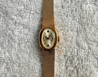 Vintage Timex Gold Plated Mechanical Hand-Winding Ladies Wristwatch