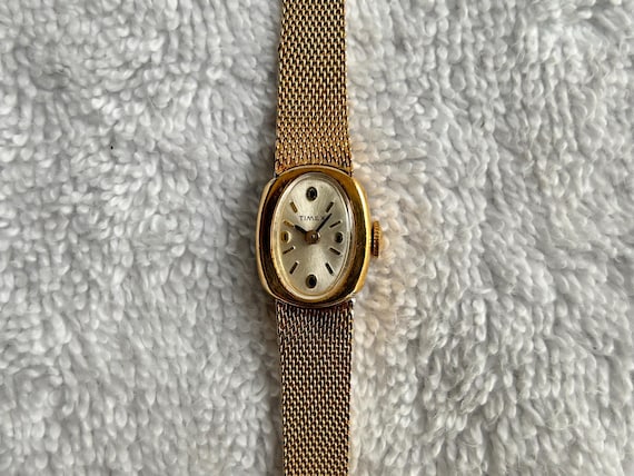 Timex Vintage Women\'s Manual Wind Gold Plated Watch Vintage Timex Gold Plated Hand Wind Women main image 3