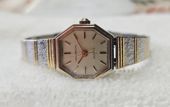 Vintage Helbros Two Tone, Stainless Steel, Ladies Quartz  display picture 2