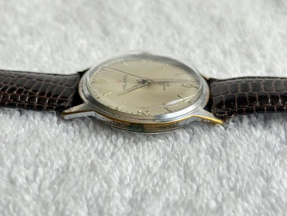 Vintage Helbros Invincible Mechanical Hand-winding 21 Jewels
