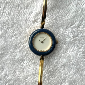 Rare 90s Gucci Bangle Gold Plated Quartz Ladies Swiss Made Watch with Box and Interchangeable Bezels image 3
