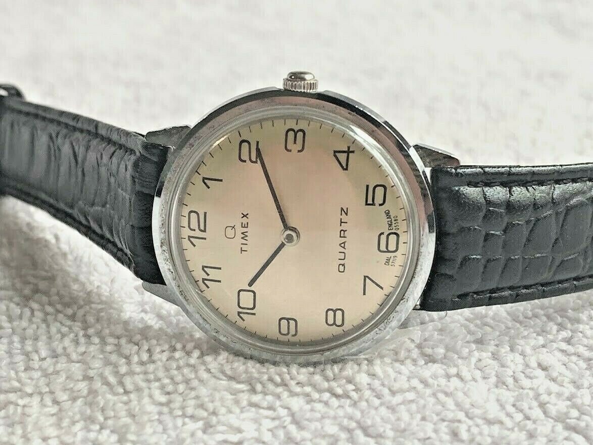 Vintage Timex Q Stainless Steel H Cell 57119 England 05580 Signed