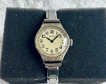 Vintage 1927 Elgin Art Deco Case Nickel and Steel 15 Jewels Winding USA Wristwatch Fully Serviced