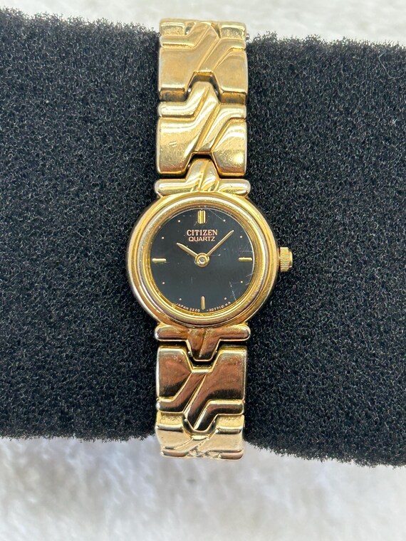 Vintage Citizen Gold-Plated Stainless Steel Ladies Quartz Watch.