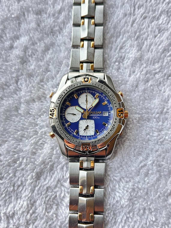 【ラッピング無料】 Vintage Two Alarm Tachymeter Chronograph Seiko by Pulsar 時計