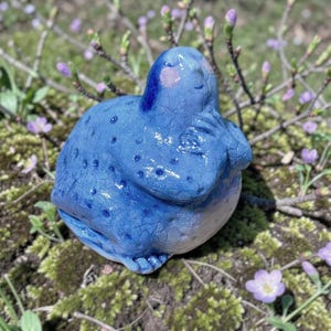 Handgemachte Statuette, Froschfrau Figur: Schräge Skulptur Kunst Puppe / OOAK / Curio / Sumpf Wesen