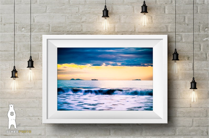 Coronado Beach, CA - Seascape Sunset Decor - Available as Paper, Canvas, & Metal Fine Art Prints immagine 3