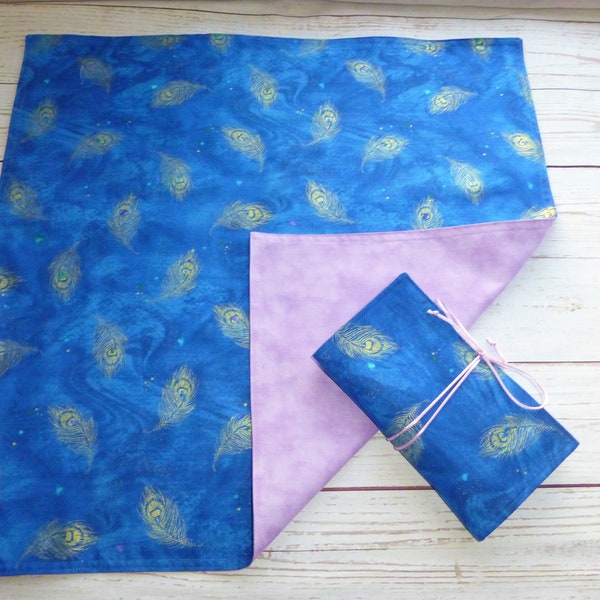 Peacock Feathers Tarot Gift Set: Card Wrap and Spread Cloth Set (2 Items)  Gold Feather Tarot Card Bag Set