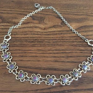 Vintage Iridescent Thermoset Plastic Daisy Chain Necklace 1087