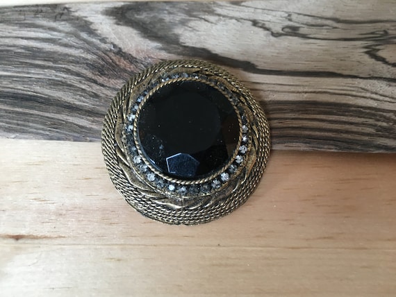 HAR Black Glass Rhinestone with Antiqued Gold Met… - image 1