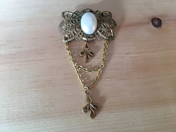 Vintage Gold Filigree and Faux Pearl Collar Brooc… - image 1