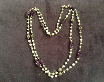 Vintage Faux Pearl, Purple Glass Beads and Metal Rose Beaded Necklace 0610